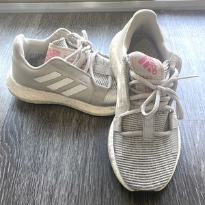 Senseboost Go Adidas Sneakers